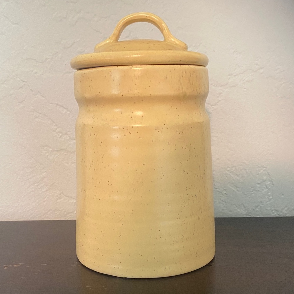 Vintage Treasure Craft Ceramic Wildflower Canister in Soft Yellow - Picture 3 of 7